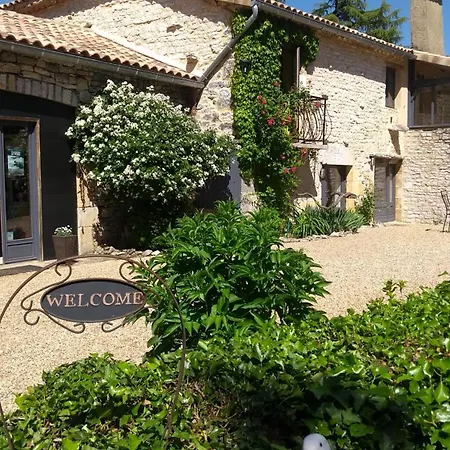 Domaine De Cadenne 3*