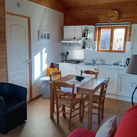 Domaine De Cadenne 3*